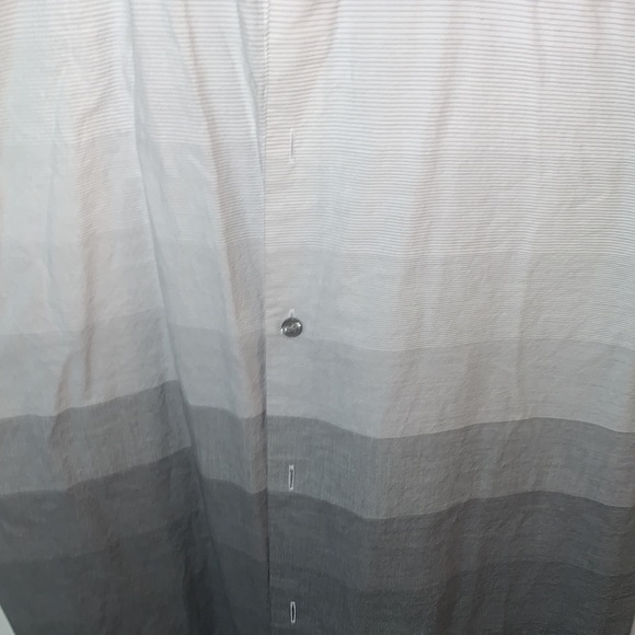 Mens XL button down - Picture 2 of 4